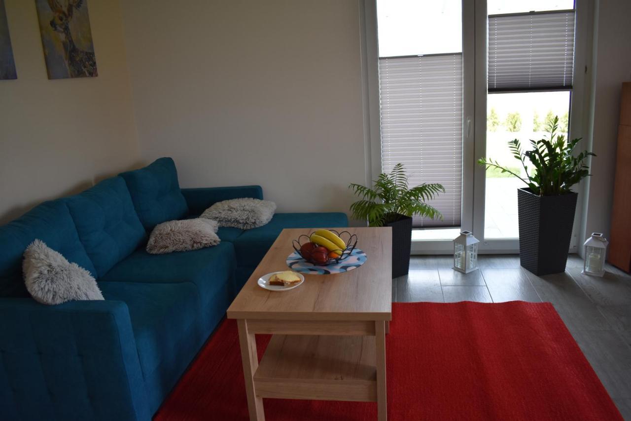 Villa Jeszcze Bardziej Dziki Sad à Slajszewo Extérieur photo