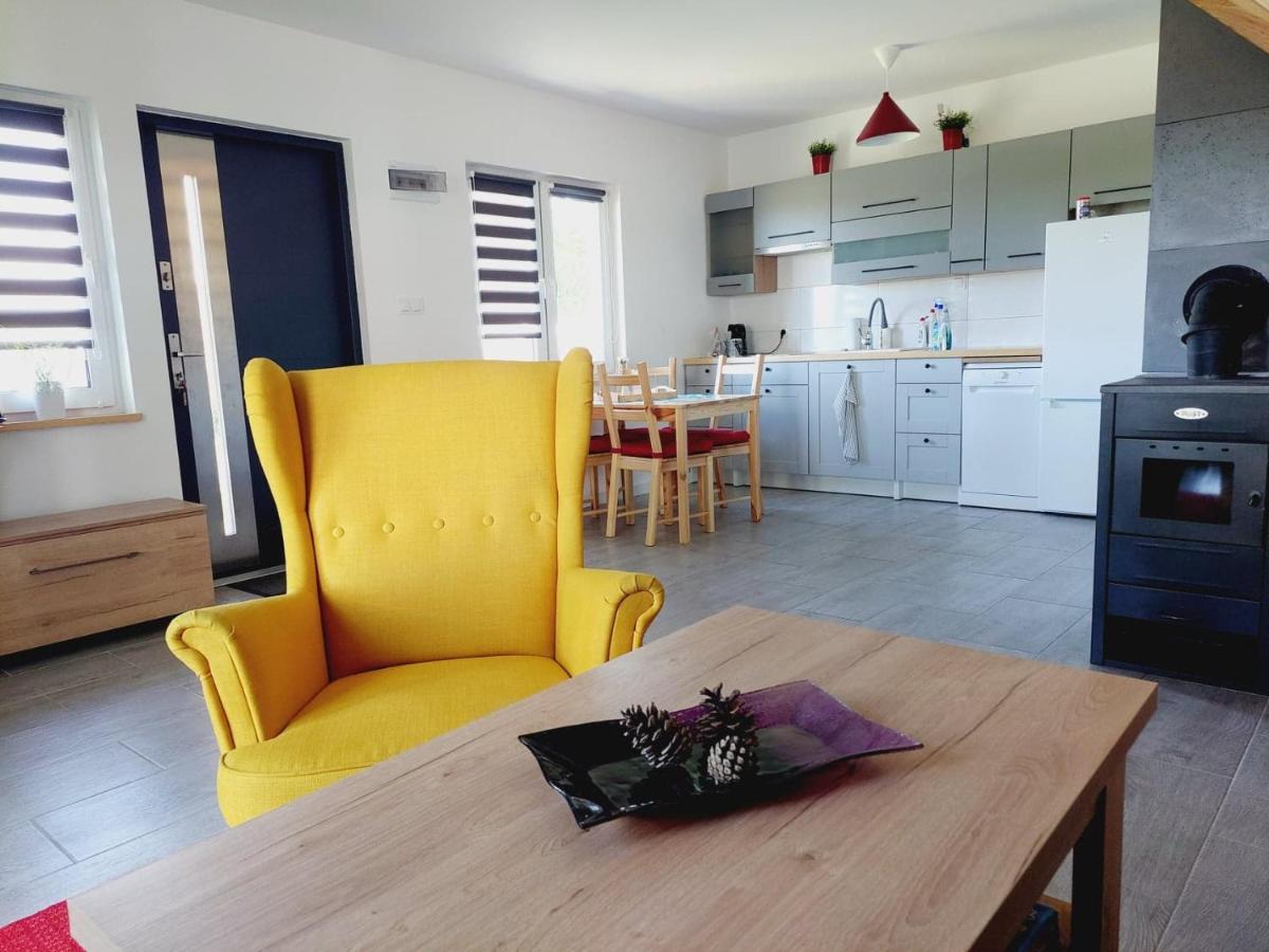 Villa Jeszcze Bardziej Dziki Sad à Slajszewo Extérieur photo